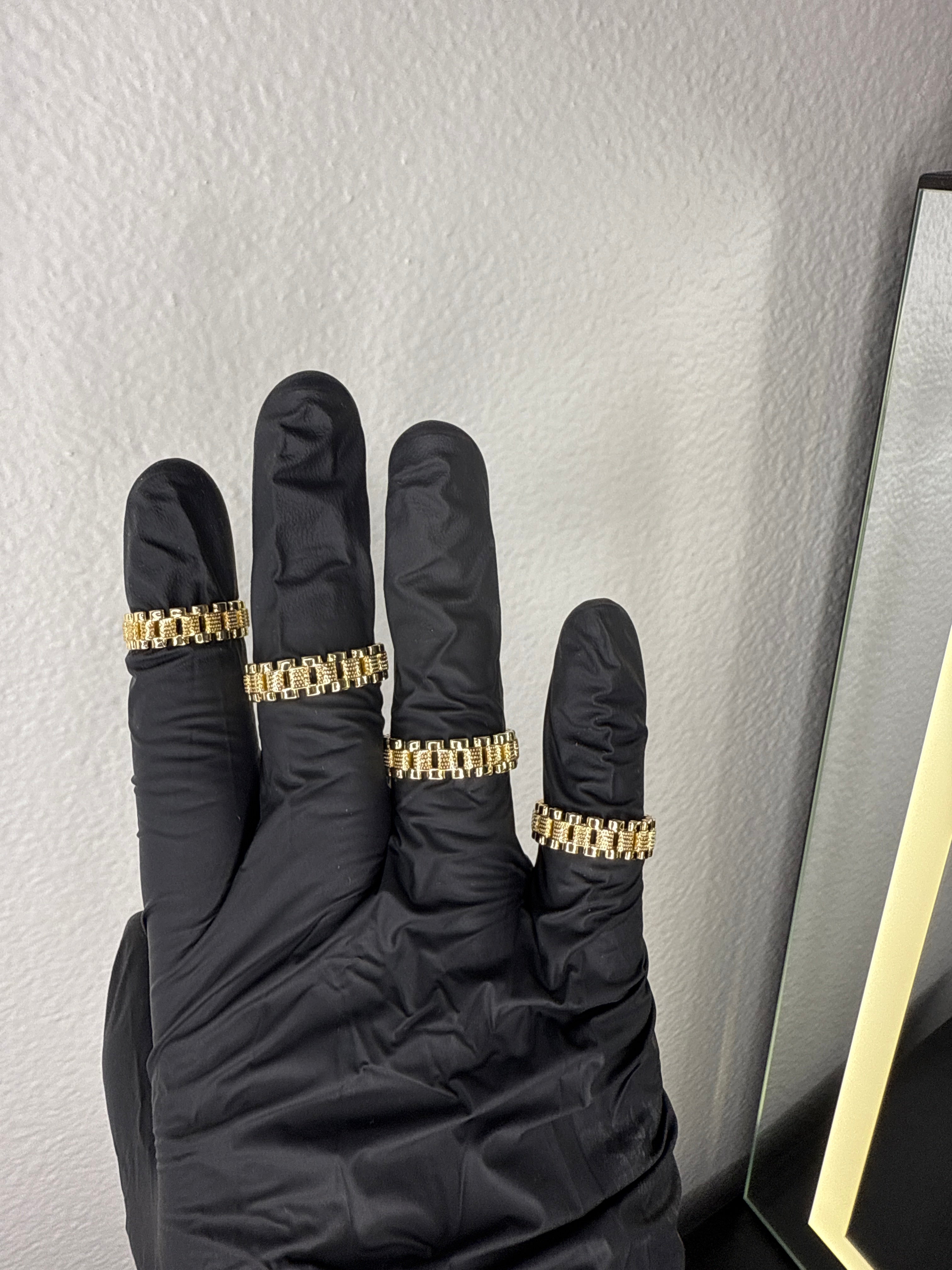 SKINNY ROLEX RING